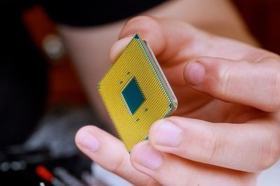 僅一年，國內(nèi)5700多家芯片企業(yè)消失！